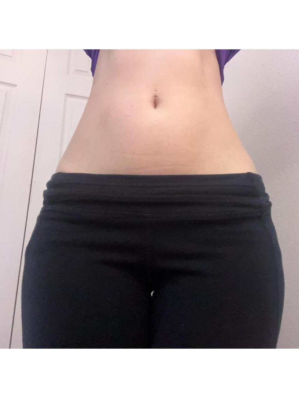 Black low rise straight leg leggings